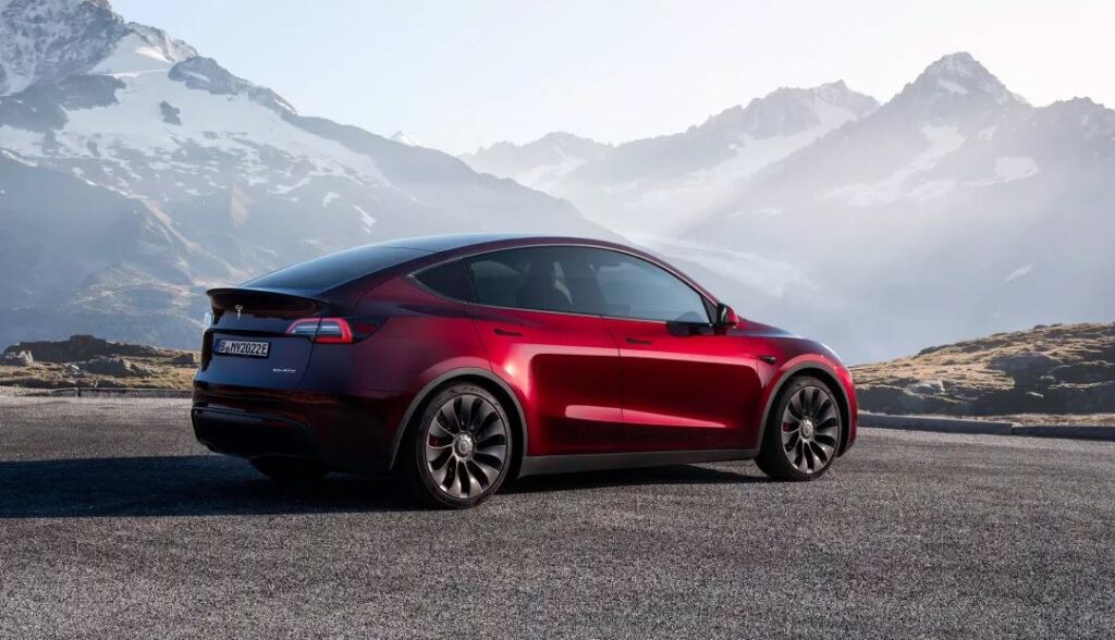 2024 Tesla Model Y SUV 75 kWh (351 HP) Performance AT