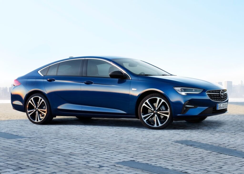 2020 Opel Yeni Insignia Sedan 1.5D (122 HP) Edition AT